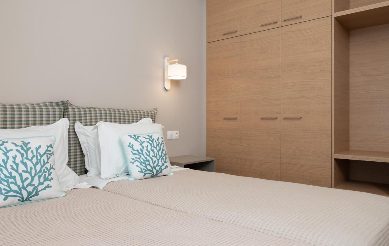 Absolute Xii Apartment